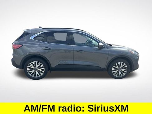 Used 2022 Ford Escape Titanium AWD/4WD image 7