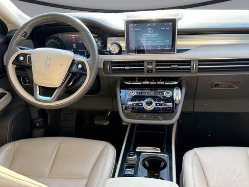 Used 2022 Lincoln Corsair FWD w/ Equipment Group 101A image 18