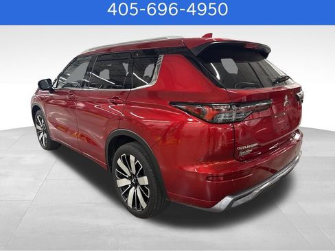 Used 2026 Mitsubishi Outlander SEL FWD image 4