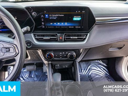 Used 2025 Chevrolet TrailBlazer LT FWD image 37