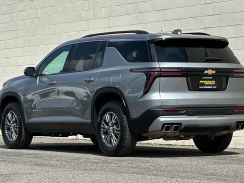 Certified 2024 Chevrolet Traverse LT AWD/4WD image 6
