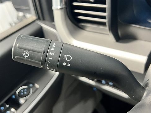 Used 2025 Ford F250 XLT image 42