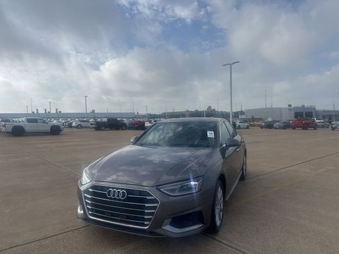 Used 2020 Audi A4 2.0T Premium w/ Convenience Package image 6