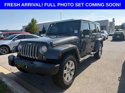 Used 2017 Jeep Wrangler Unlimited Sahara AWD/4WD image 1