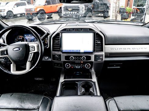 Used 2022 Ford F450 Lariat w/ Lariat Ultimate Package image 14