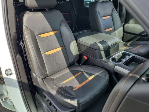 Used 2023 GMC Sierra 2500 AT4 w/ Driver Alert Package I image 18