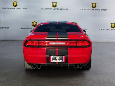 Used 2012 Dodge Challenger SRT8 w/ Premium Sound Group image 4