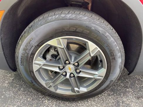 Used 2024 Chevrolet Blazer LT FWD image 38