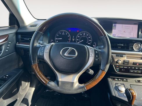 Used 2013 Lexus ES 350 image 12