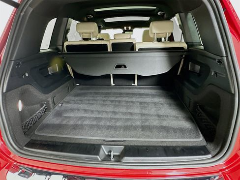 Certified 2025 Mercedes-Benz GLB 250 image 26