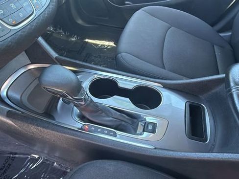 Used 2024 Chevrolet Malibu LT image 13