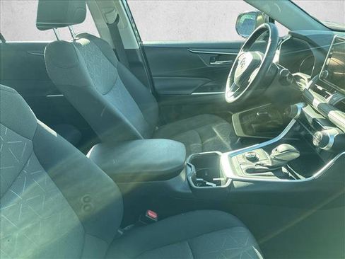 Used 2023 Toyota RAV4 XLE image 26