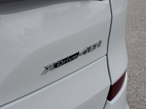 Used 2023 BMW X5 xDrive40i w/ M Sport Package AWD/4WD image 11