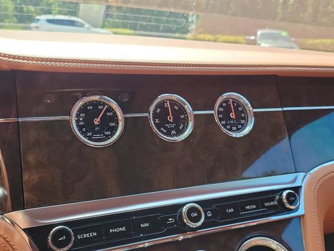Certified 2020 Bentley Continental GT AWD/4WD image 37