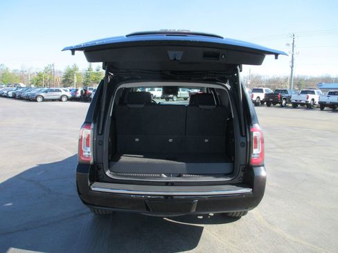 Used 2019 GMC Yukon Denali w/ Denali Ultimate Package AWD/4WD image 6