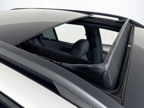 Certified 2023 Mercedes-Benz GLE 450 4MATIC w/ AMG Line Exterior image 23