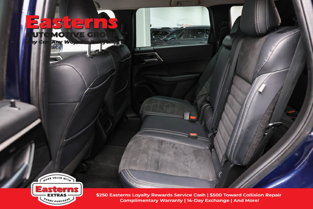 Used 2023 Mitsubishi Outlander SE AWD/4WD image 21