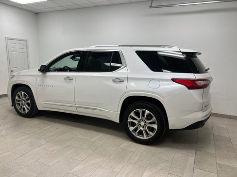 Used 2018 Chevrolet Traverse Premier image 13