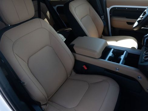 New 2025 Land Rover Defender 110 V8 image 24