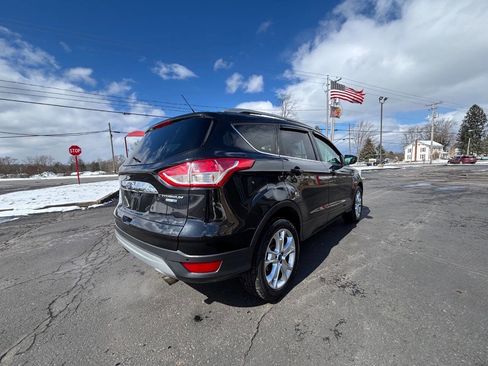Used 2014 Ford Escape Titanium image 4
