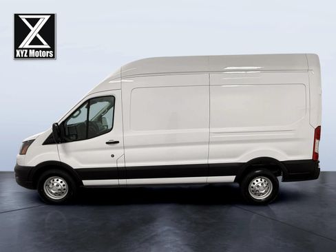 Used 2023 Ford Transit 250 148 High Roof AWD w/ Load Area Protection Package image 3
