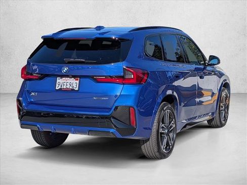 Used 2025 BMW X1 xDrive28i w/ M Sport Package AWD/4WD image 5