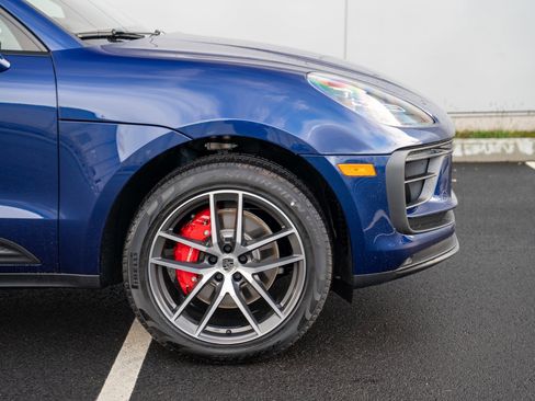 New 2026 Porsche Macan S AWD/4WD image 9