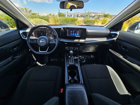 Used 2025 Nissan Kicks S w/ Charging Package FWD image 19