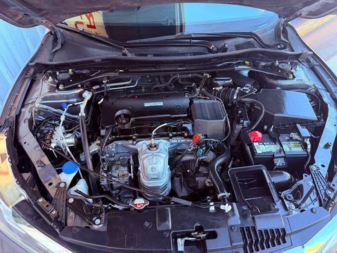 Used 2017 Honda Accord EX-L image 33