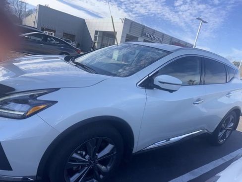 Used 2023 Nissan Murano Platinum w/ Cargo Package image 4