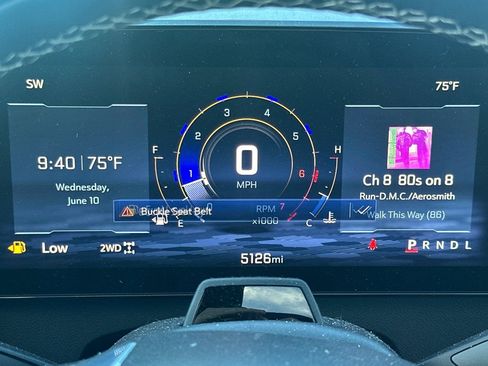Used 2025 Chevrolet Traverse High Country w/ LPO, Floor Liner Package AWD/4WD image 37