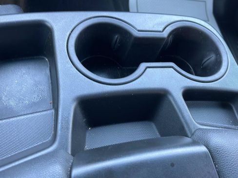 Used 2022 Chevrolet Silverado 2500 Custom w/ Custom Value Package AWD/4WD image 15