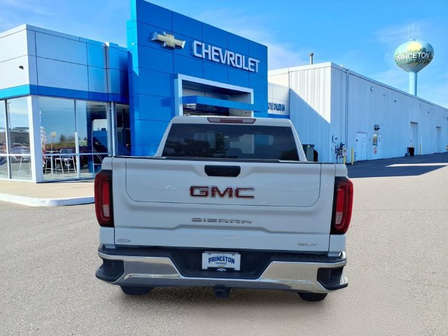 Used 2026 GMC Sierra 1500 SLT AWD/4WD image 4