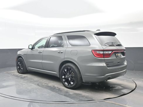 Used 2021 Dodge Durango R/T w/ Blacktop Package AWD/4WD image 4