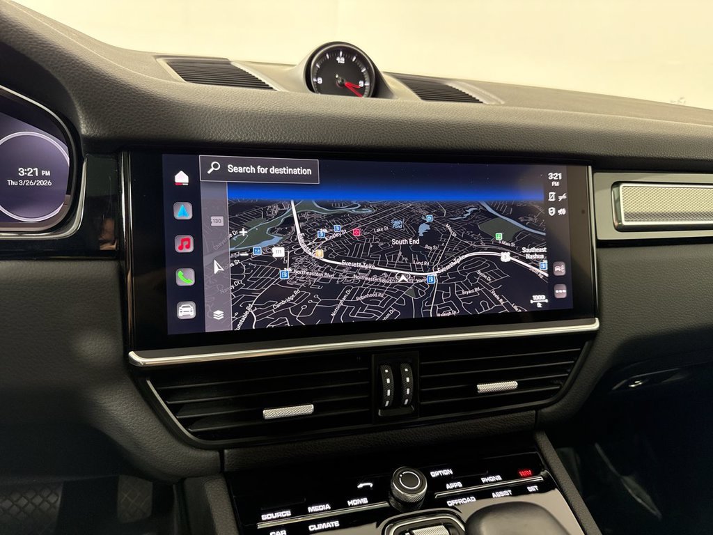 Certified 2023 Porsche Cayenne Platinum Edition AWD/4WD image 27