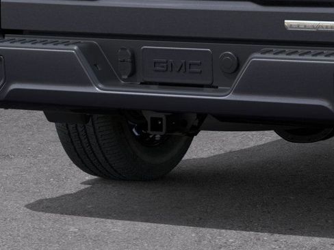 New 2026 GMC Sierra 1500 Elevation image 14