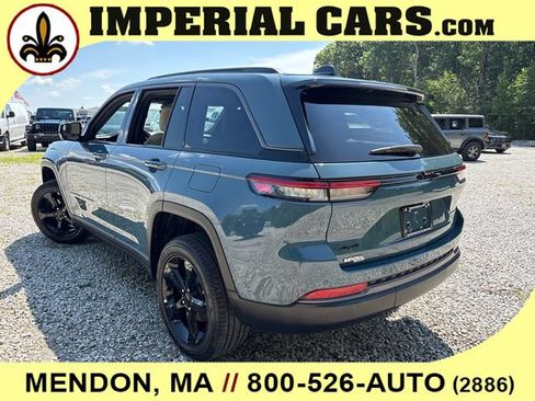 New 2026 Jeep Grand Cherokee Limited w/ Limited Altitude Package AWD/4WD image 9