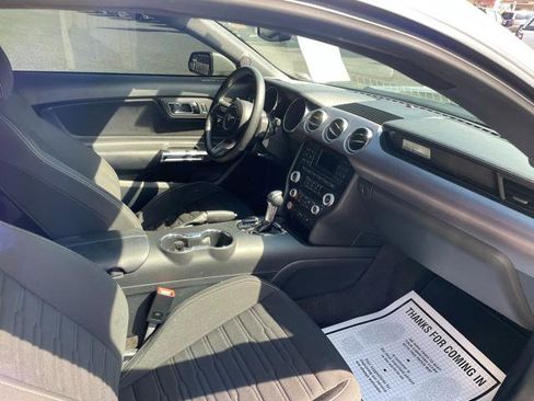 Used 2015 Ford Mustang GT RWD image 27