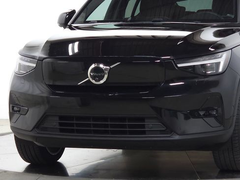 Used 2023 Volvo C40 P8 Recharge Ultimate w/ Protection Package Premier AWD/4WD image 3