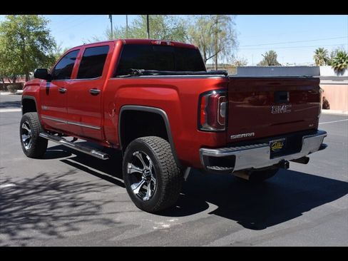 Used 2018 GMC Sierra 1500 SLT w/ Texas SLT Premium Package AWD/4WD image 6