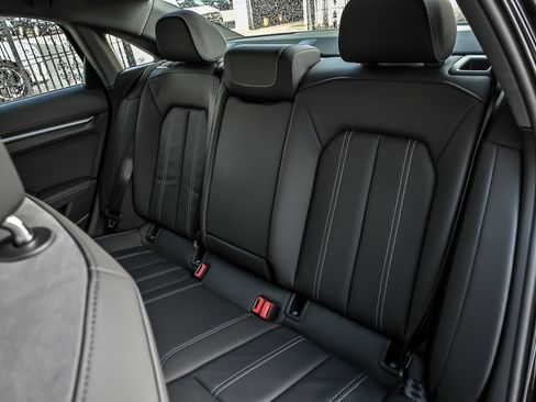 Used 2023 Audi A3 2.0T Premium Plus FWD image 31
