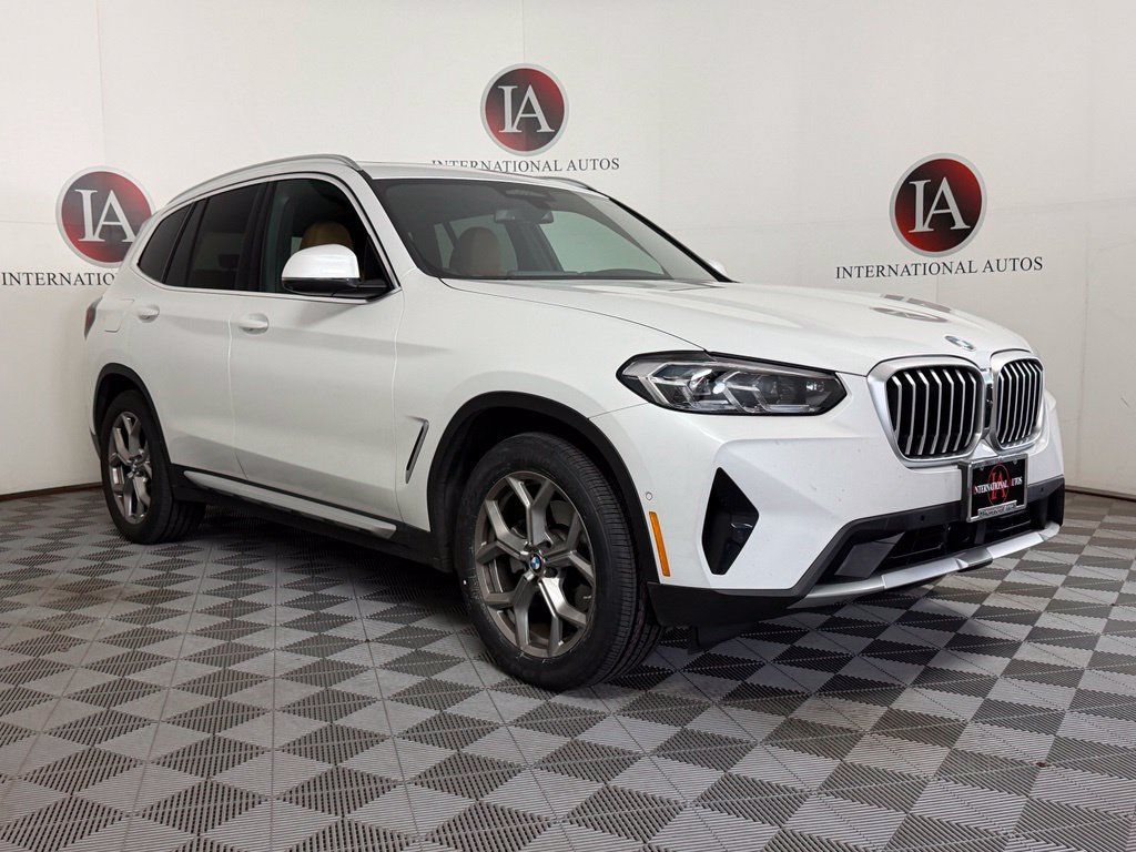 Certified 2024 BMW X3 xDrive30i w/ Premium Package AWD/4WD image 1