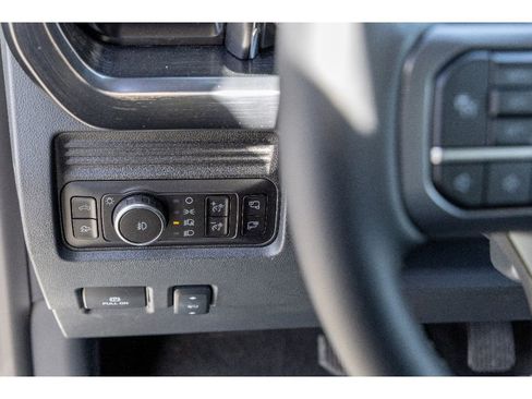 New 2026 Ford F350 Lariat w/ Black Appearance Package image 21