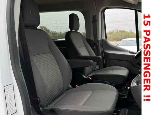 Used 2023 Ford Transit 350 XLT image 24