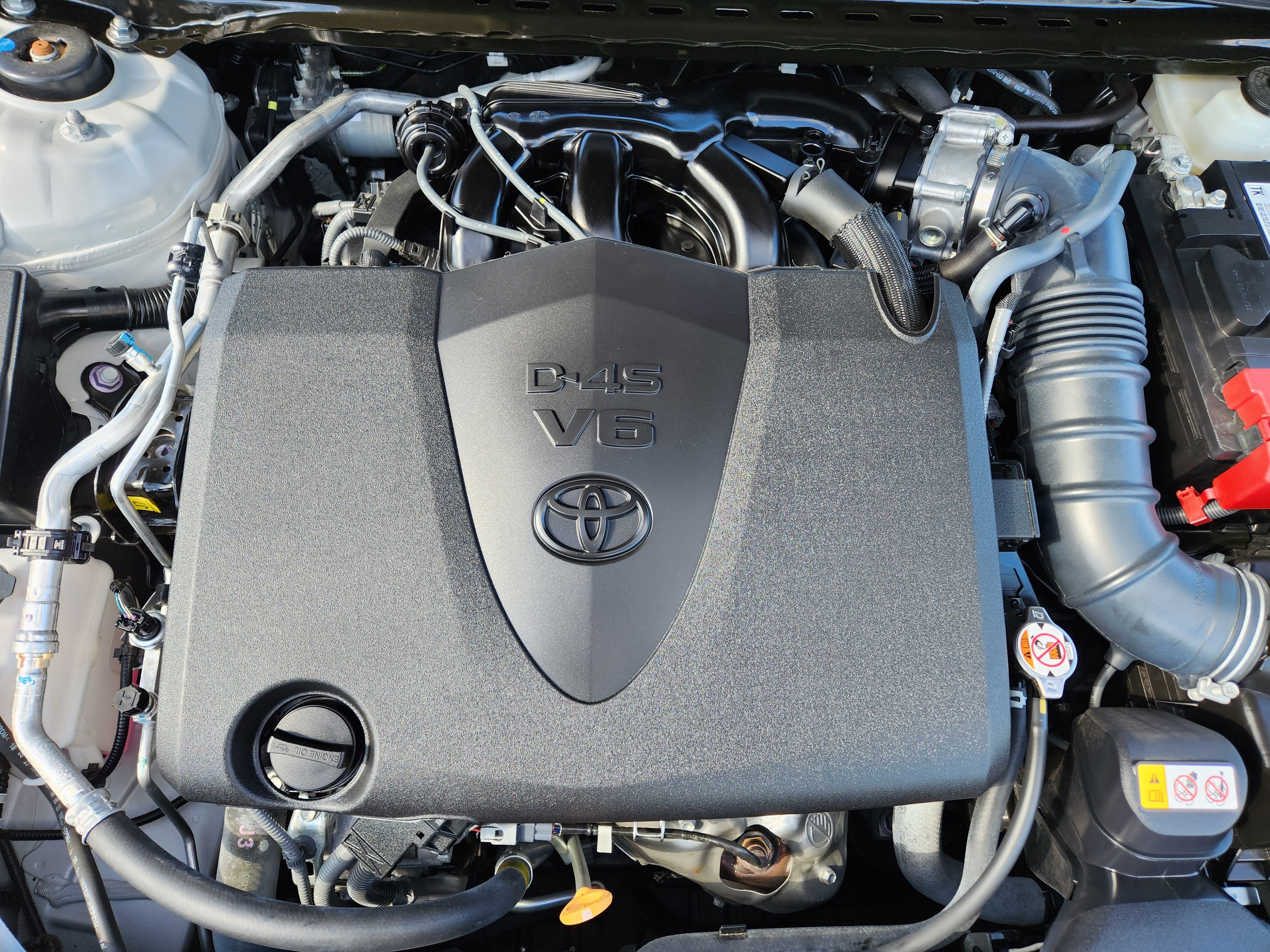 Used 2024 Toyota Camry XSE w/ Navigation Package FWD image 8