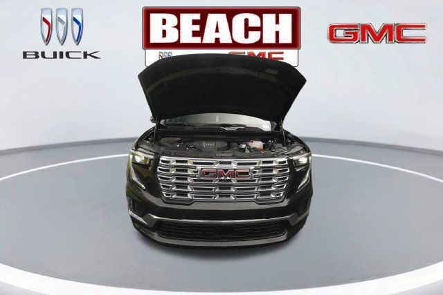 Used 2025 GMC Acadia Denali w/ Super Cruise Package FWD image 9