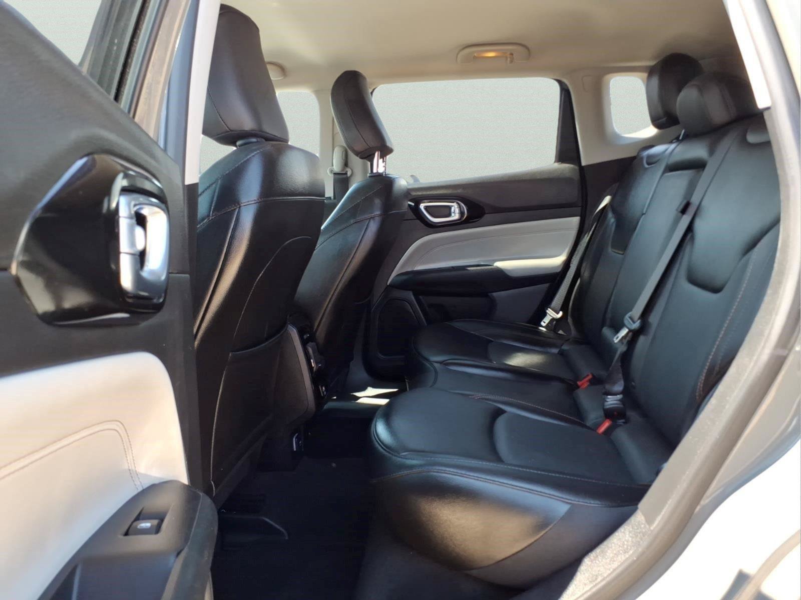 Used 2022 Jeep Compass Limited AWD/4WD image 11