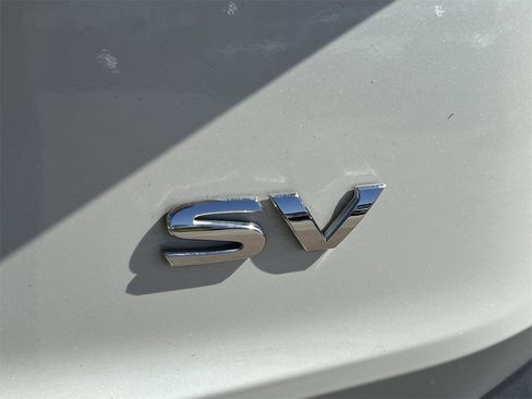 Certified 2023 Nissan Rogue SV image 6