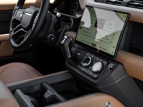 New 2026 Land Rover Defender 110 S AWD/4WD image 30