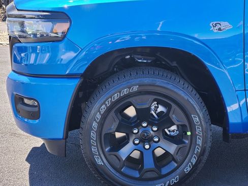 New 2026 RAM 1500 4x4 Crew Cab image 9